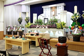 Boomhower Funeral Home offers funeral home and cemetery services in Dighton, KS.