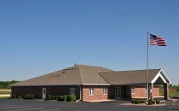 Exterior shot of Eernisse Funeral Homes