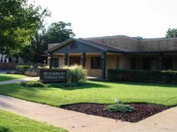 Exterior shot of Irvin-Parkview Funeral Home