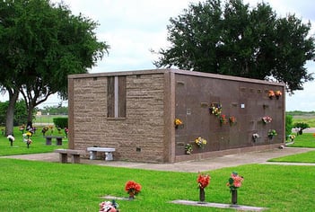 Exterior shot of Highland Memorial Park