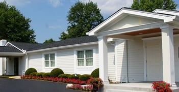 Exterior shot of Evans Funeral Home