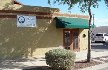 Exterior shot of Avenidas Funeral Chapel