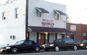 Exterior shot of Johnson and Son Funeral Service