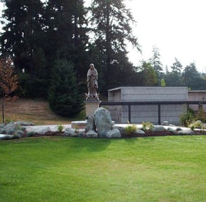 Exterior shot of Gethsemane Catholic Cemetery