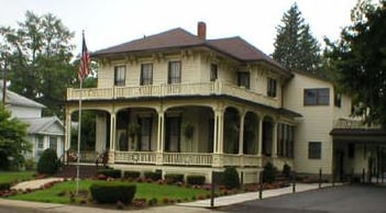 Exterior shot of Wilston Funeral Home