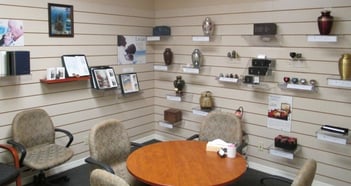 Arrangement rooms offering a full array of products-