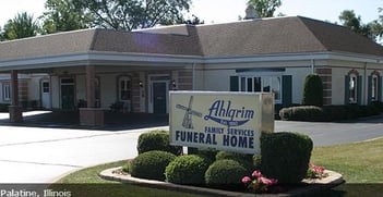 Exterior shot of Ahlgrim Family Funeral Home