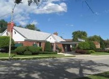 Exterior shot of Nelson Funeral Home