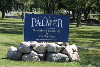 Exterior shot of Palmer Funeral Home Hickey Chapel