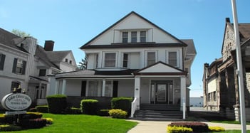 Exterior shot of Bohm-Calarco-Smith Funeral