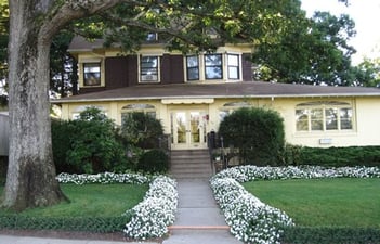 Exterior shot of Wyman-Fisher Funeral Home