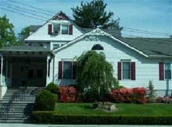 Exterior shot of Coxe & Graziano Funeral Home