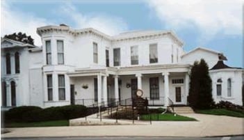 Exterior shot of Fisher-Edgington Funeral Home