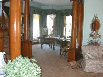 Elegant Family Room of Jackson Funeral Home