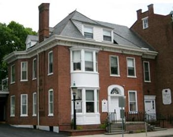 Exterior shot of Hoffman Roth Funeral Home & Crematory, Incorporated