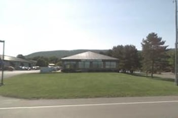 Exterior shot of Mark D Heintzelman Funeral