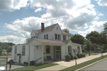 Exterior shot of Goble Baronick Funeral Home