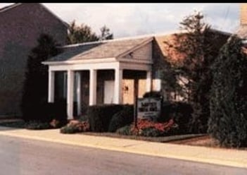 Exterior shot of DE Baptiste Funeral Homes Incorporated