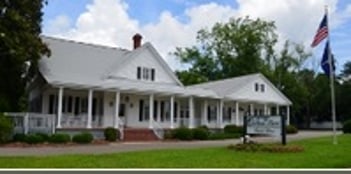 Exterior shot of Shellhouse Rivers Funeral Home