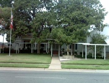Exterior shot of Mulkey-Mason Funeral Home