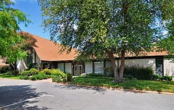 Exterior shot of Bright-Holland Funeral Home