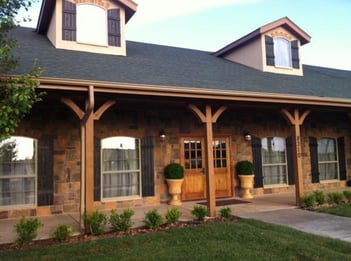 Exterior shot of LaGrone-Blackburn-Shaw Funeral Directors Coulter Road Chapel