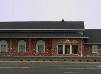 Exterior shot of Muellers Greenlee Funeral Home