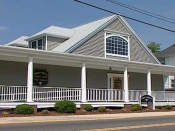 Exterior shot of Bisbee Porcella Funeral Home