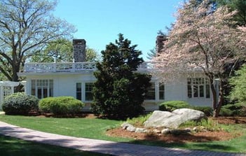 Exterior shot of Puritan Lawn Memorial Park