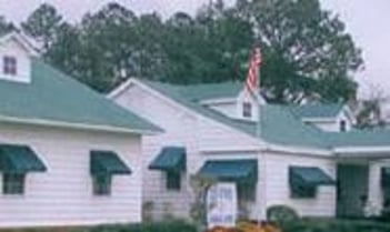Exterior shot of Lee Sykes Funeral Home