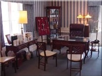 Interior shot of Lakeside Memorial Funeral Home