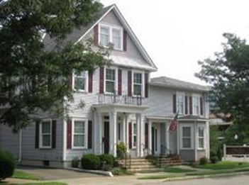 Exterior shot of Phillips Funeral Home