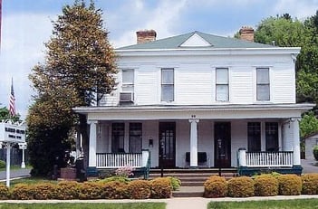 Exterior shot of Warren Brown Funeral Home