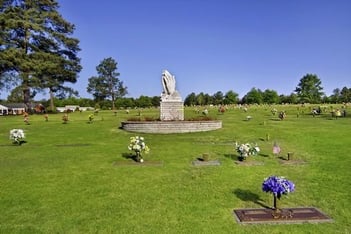 Exterior shot of Pineview Memorial Park