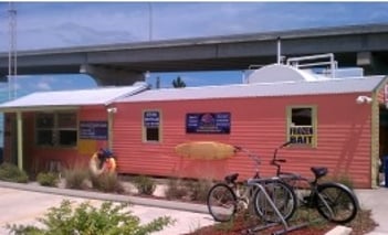 Exterior shot of Bay Ray Boat Rentals Incorporated