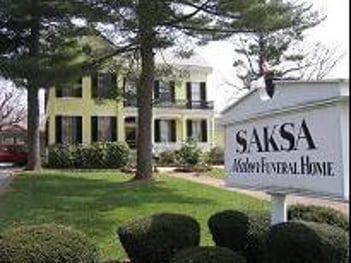 Exterior shot of Saksa Mateer Funeral Home