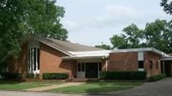 Exterior shot of Stufflebean Coffey Funeral Home