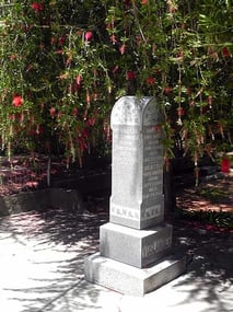 Exterior shot of Alamo-Lafayette Cemetery Dist