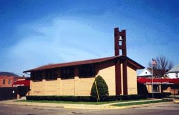 Exterior shot of Pratt Funeral Service Incorporated