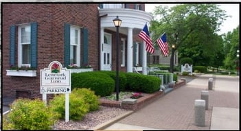 Exterior shot of Lenmark Gomsrud Linn Funeral & Cremation Services