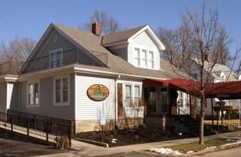 Exterior shot of DeVries Funeral Home