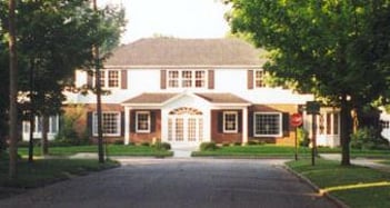 Exterior shot of Pray Funeral Home