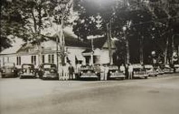 Exterior shot of Geesey-Ferguson Funeral Home