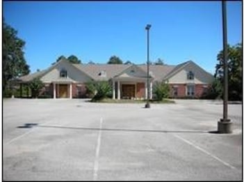 Exterior shot of Fairhope Funeral Home & Crematory Incorporated