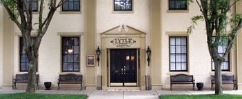 Exterior shot of Lytle Funeral Chapel