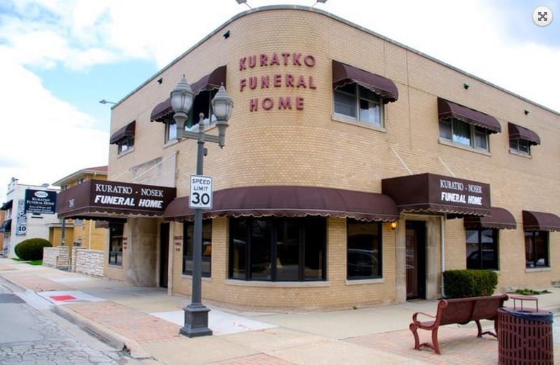 Kuratko Funeral Home North Riverside, Illinois