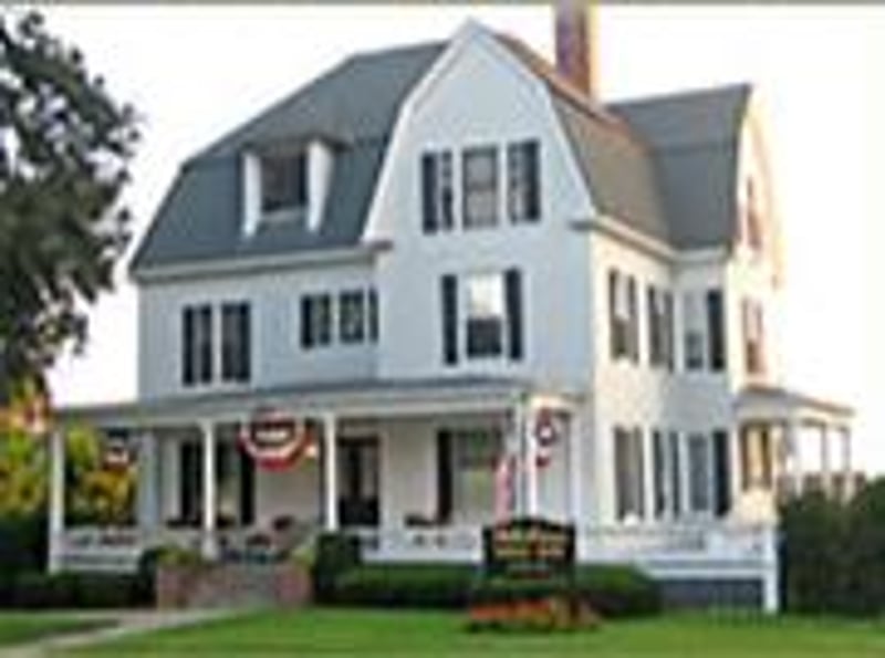 Philbin Comeau Funeral Home Clinton, Massachusetts