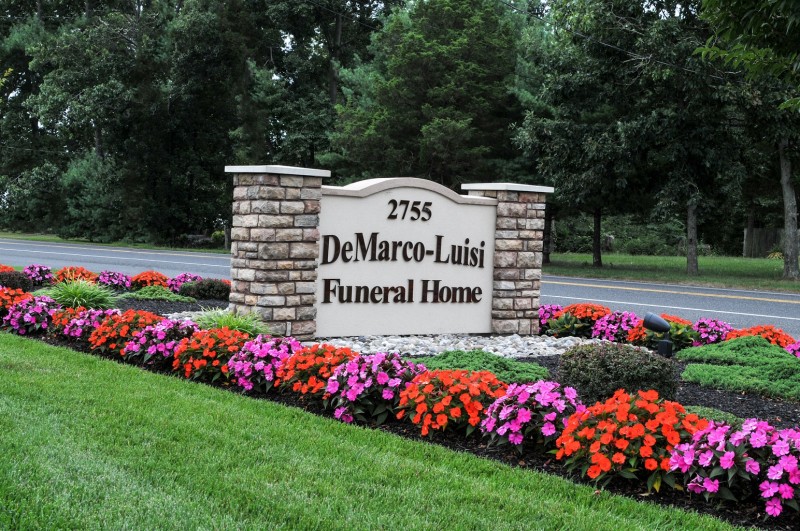 De Marco Luisi Funeral Home Vineland, New Jersey