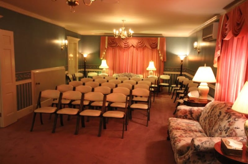 Jennings-Calvey Funeral Home Clarks Summit, Pennsylvania