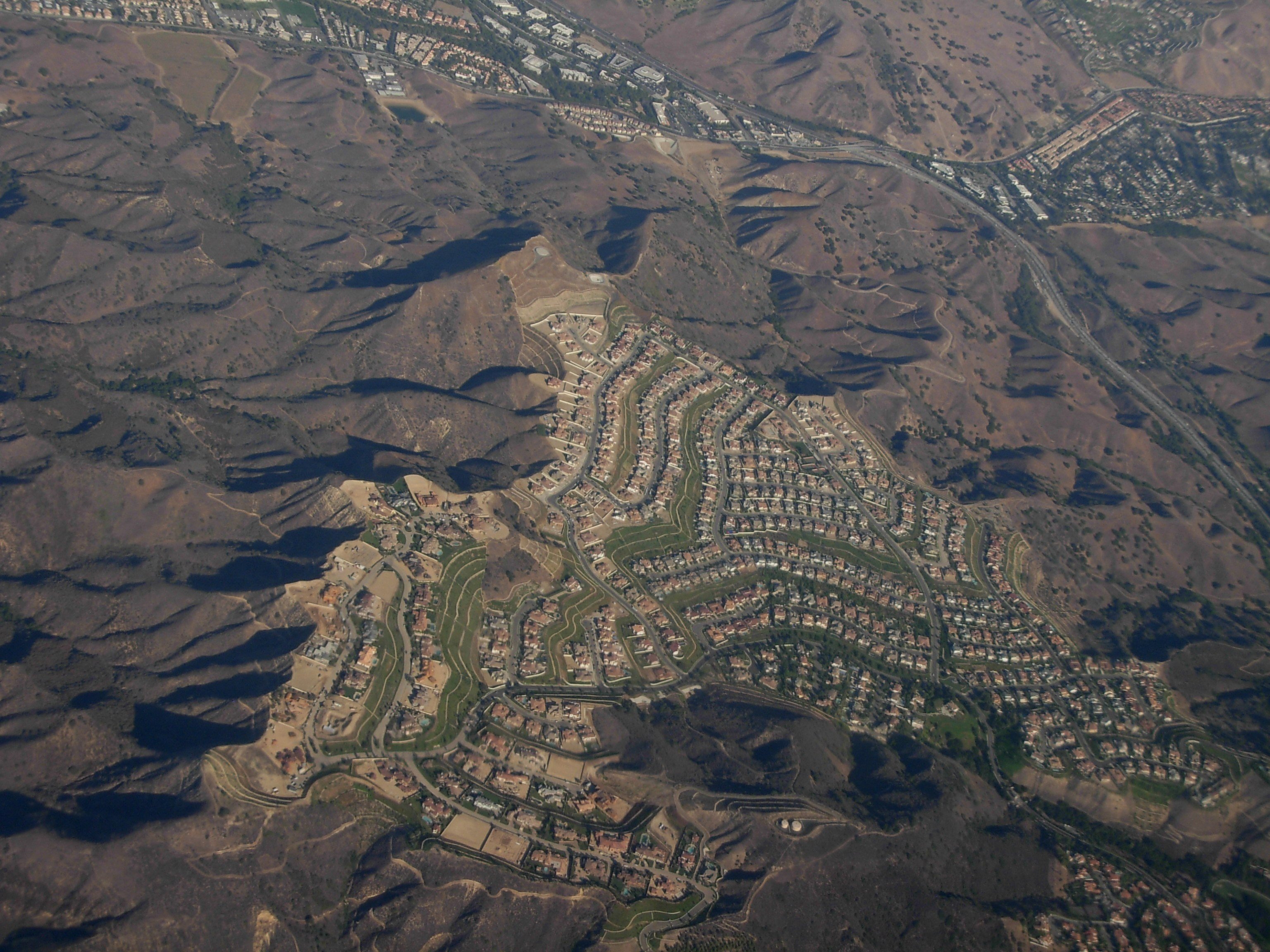 Calabasas Funeral Homes, funeral services & flowers in California3072 x 2304